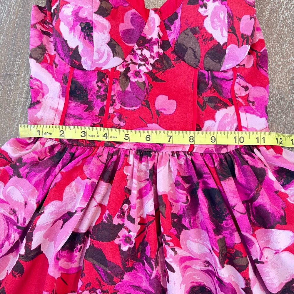 BOG Collective floral dress - Picture 4 of 11